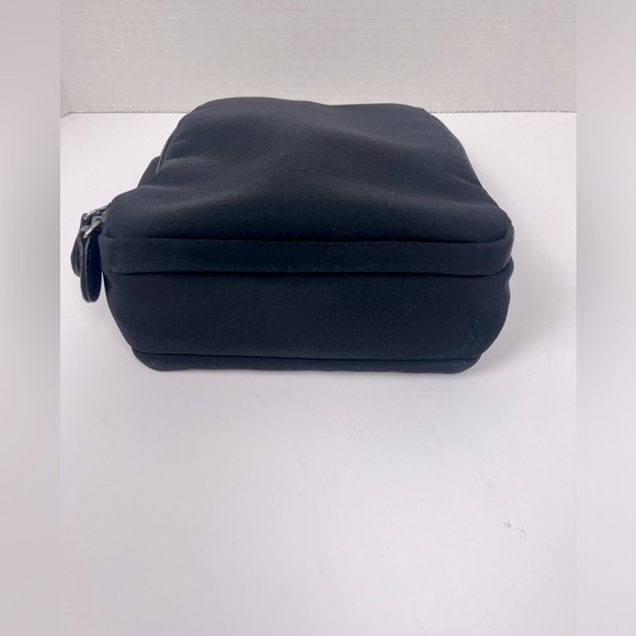 Harry and David's Northwest Express Black Canvas Cross Body Bag - Picture 8 of 16